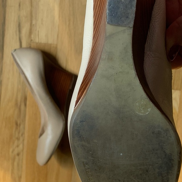 BR Wedge Heel - Picture 3 of 3